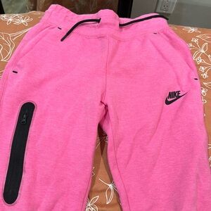 Girl size XS (6) Nike tech Fleece Pants
